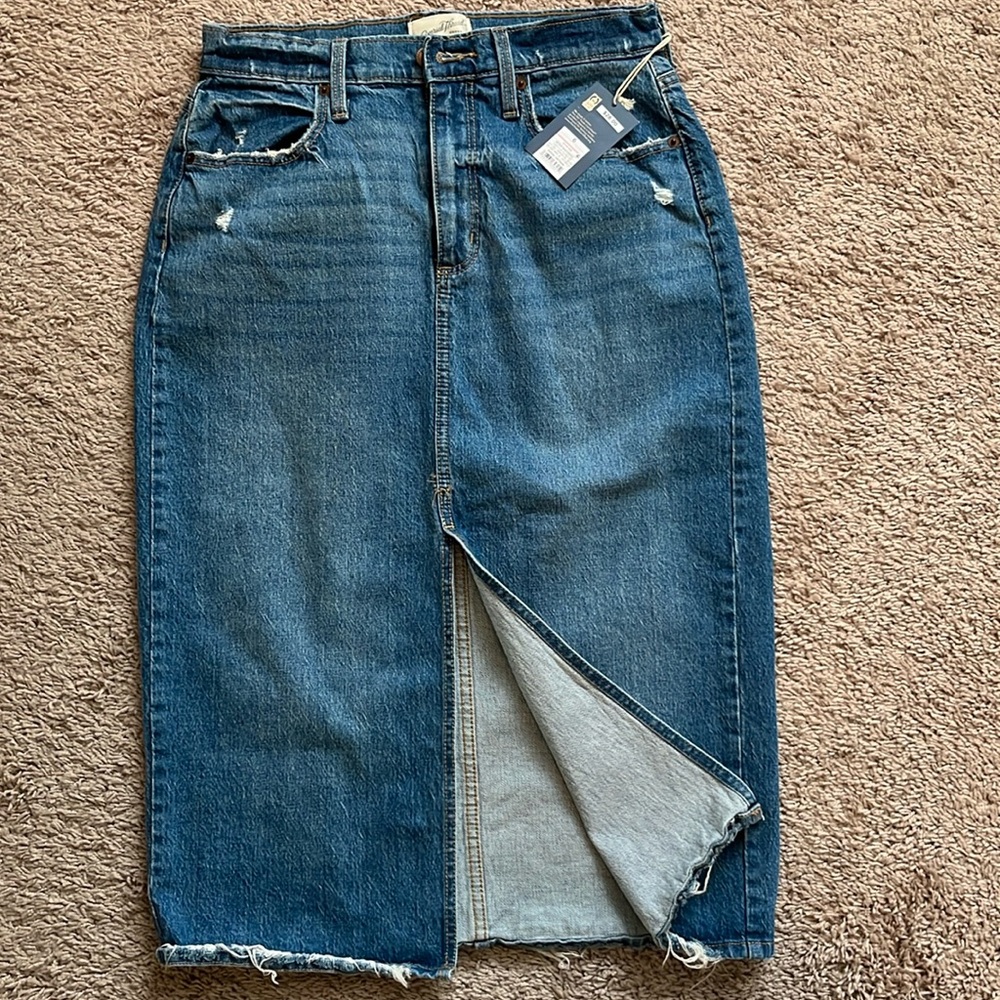 Universal Thread - Women's High-Rise Denim Midi Skirt - Medium Wash 6